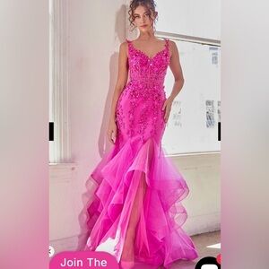 Ladivine Elegant Fuchsia Pink Floral Embellished Gown Size 6